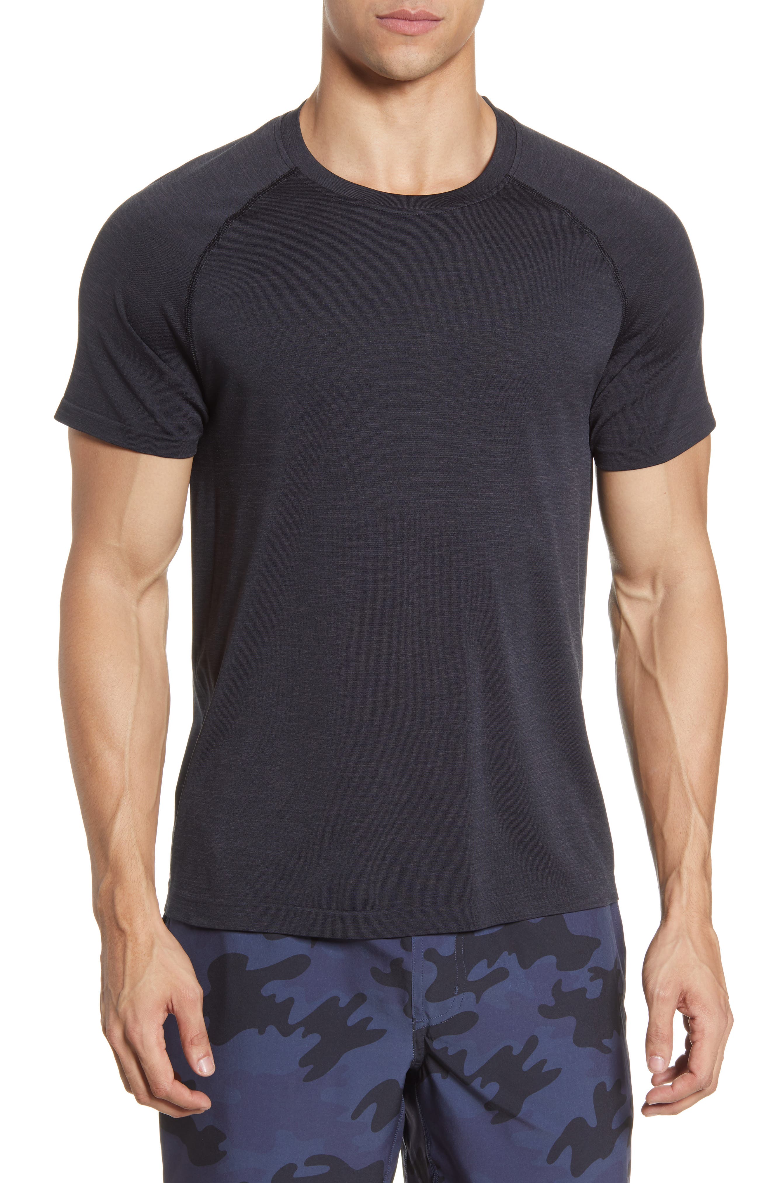 Rhone Reign Tech Short Sleeve T-Shirt ...
